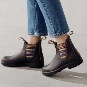 Blundstone 1409 Stout Brown Leather Chelsea Boots